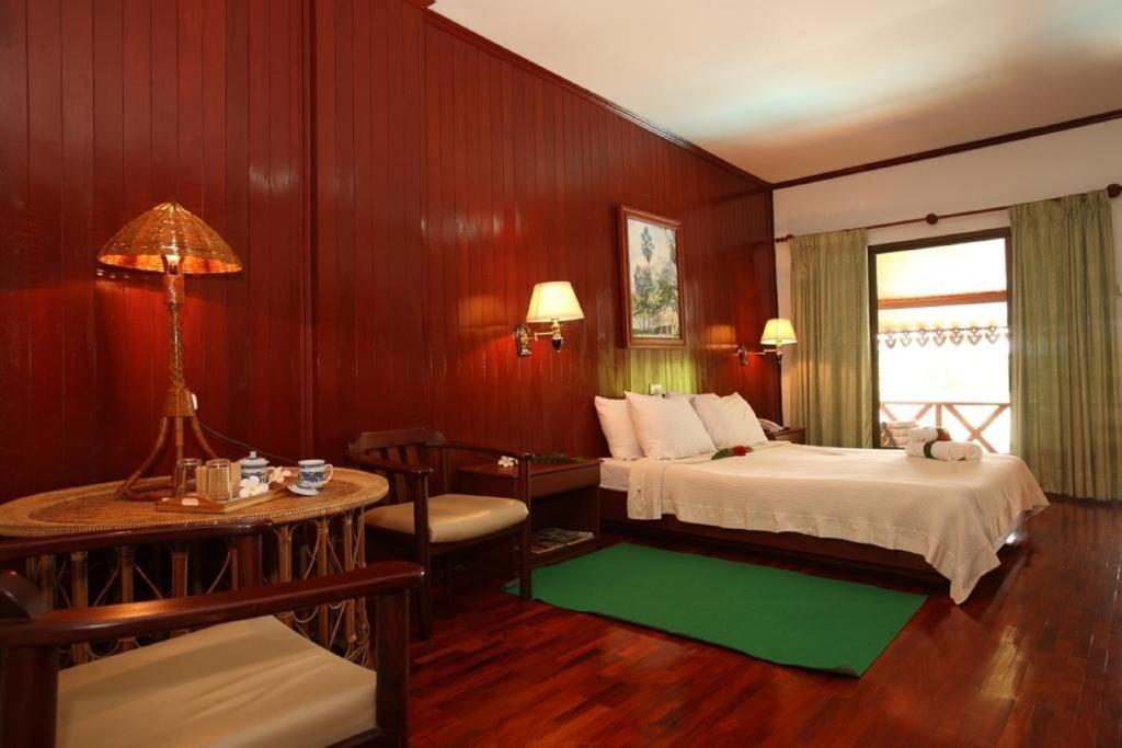 Vansana Nam Ngum Resort Vientiane Rum bild